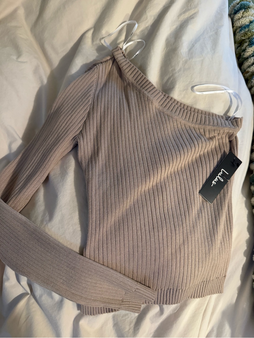 Lulu's Taupe Ribbed One-Shoulder Sweater